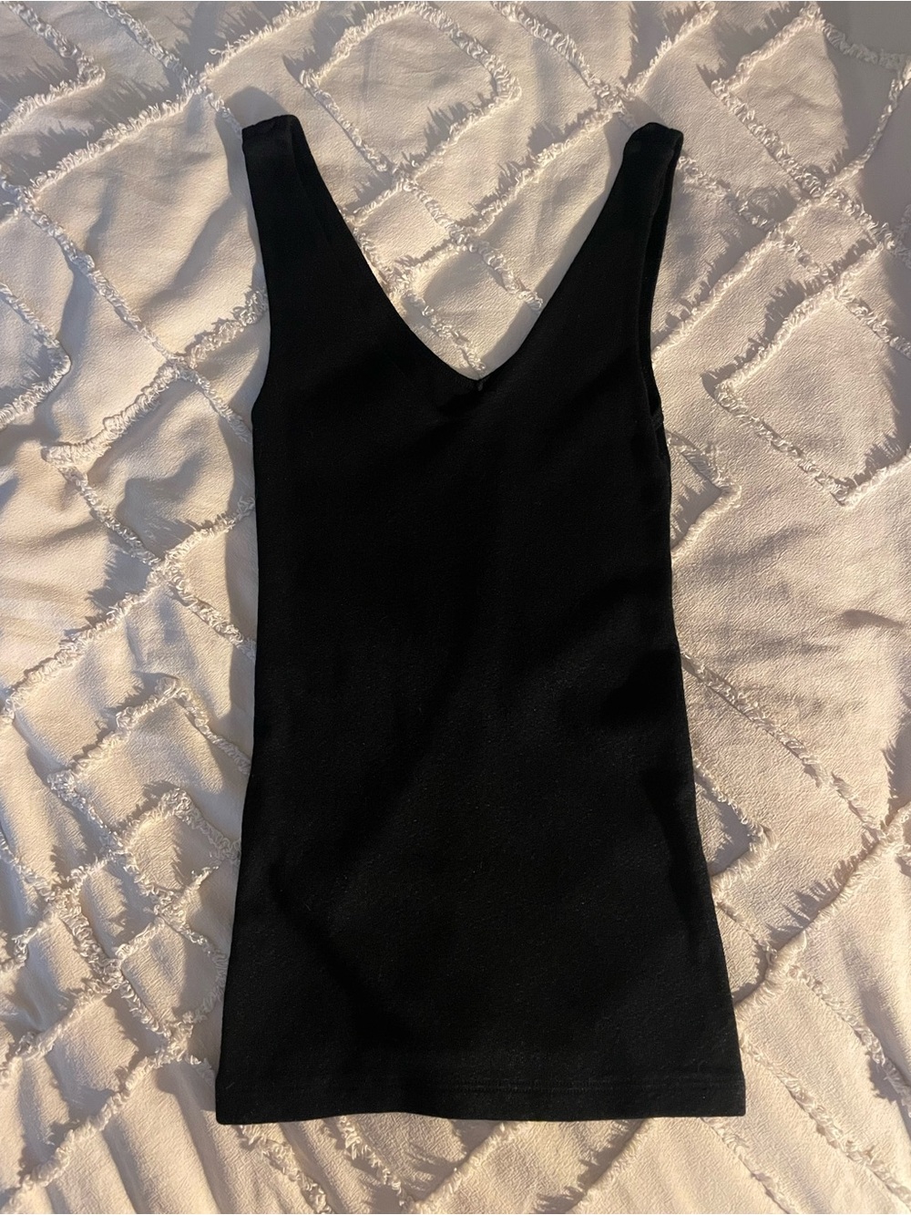 Michael Stars V-neck tank (OS)